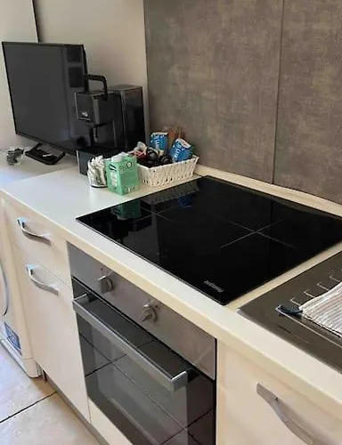 Mamo2 - In Pieno Centro Citta Apartament