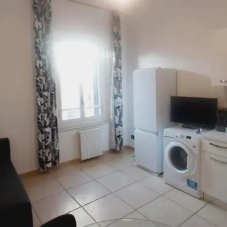 Mamo2 - In Pieno Centro Citta Apartman Bari